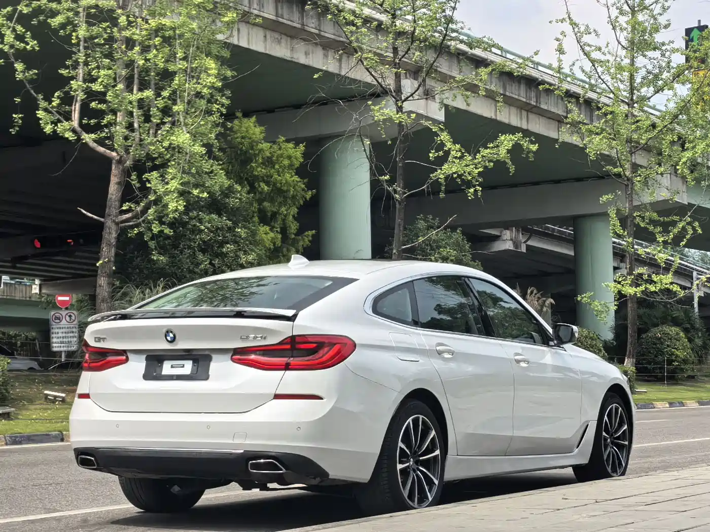 BMW 6 SERIES GT