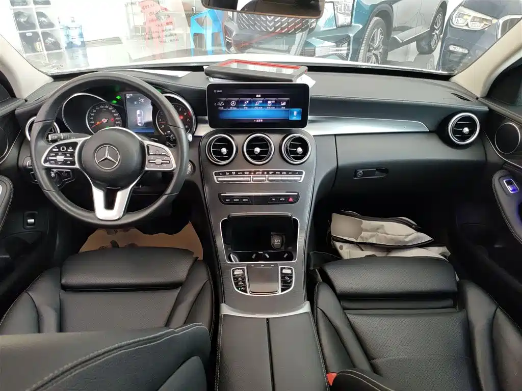 Mercedes-Benz C-Class 2019 C 180 L Fashion Sport Edition фото 10