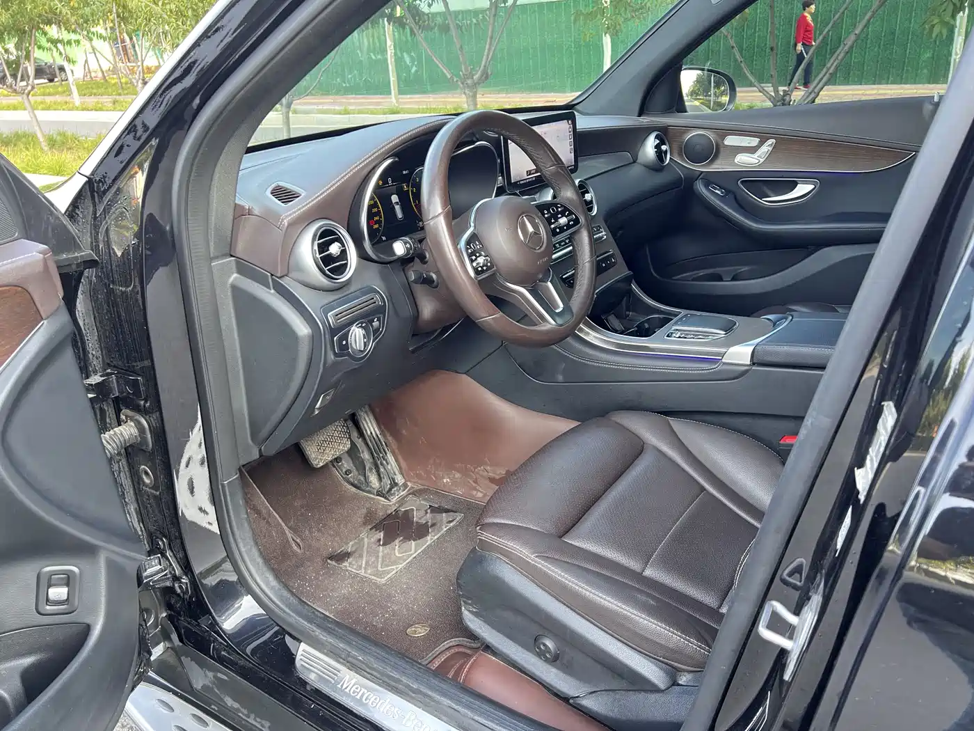 Mercedes-Benz GLC 2022 Facelift II GLC 260 L 4MATIC Luxury фото 4