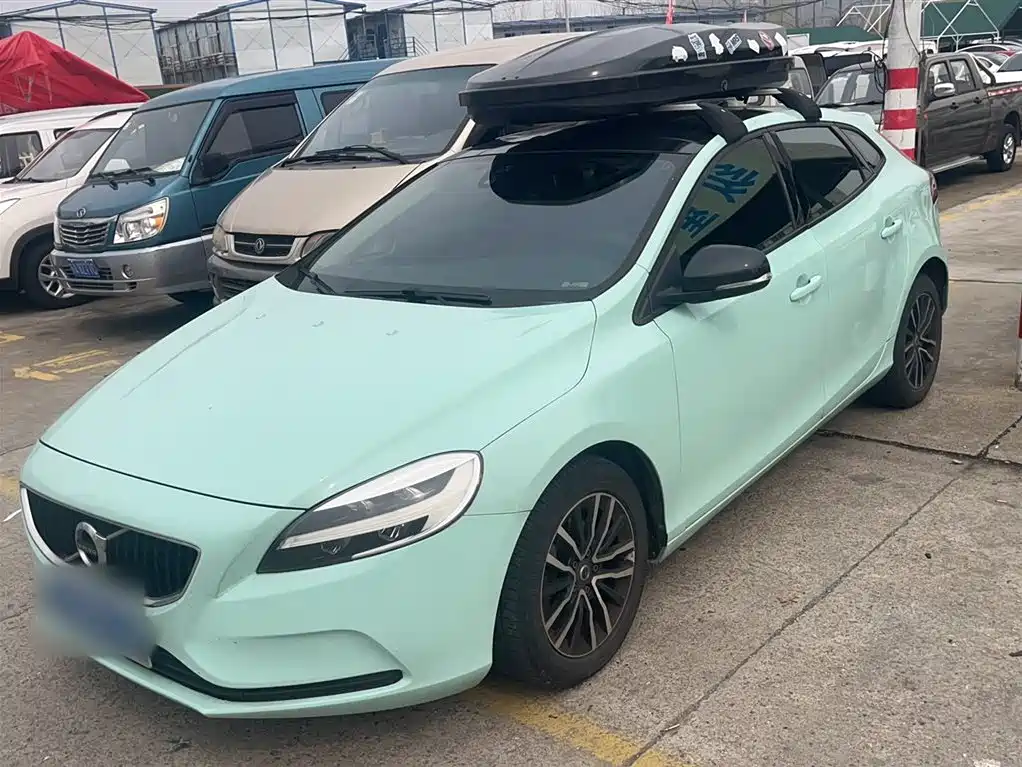 Volvo V40 2018 2017 T3 Inscription