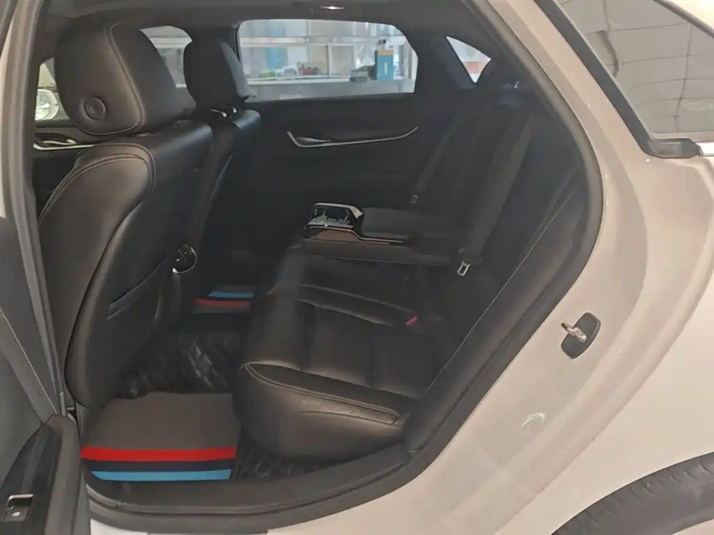 Cadillac XTS 2018 28T Elite фото 17