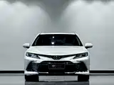 Фото 2 - Toyota Camry