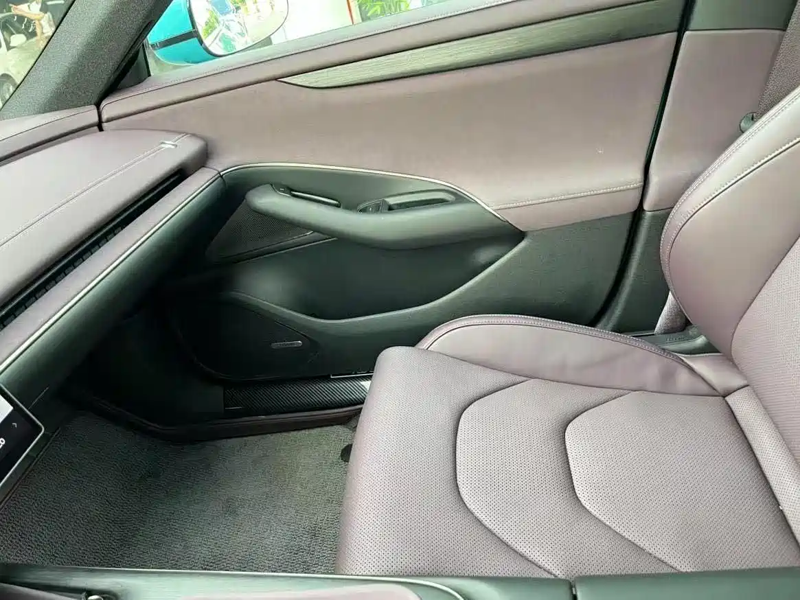 Xiaomi Auto Xiaomi SU7 2024 RWD Long Range Intelligent Driving Edition фото 12