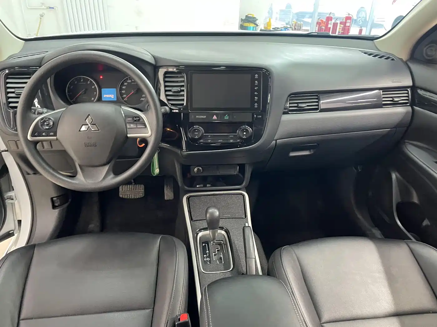 Mitsubishi Outlander 2021 2.0L 2WD Smooth Ride Version 5-Seater фото 10