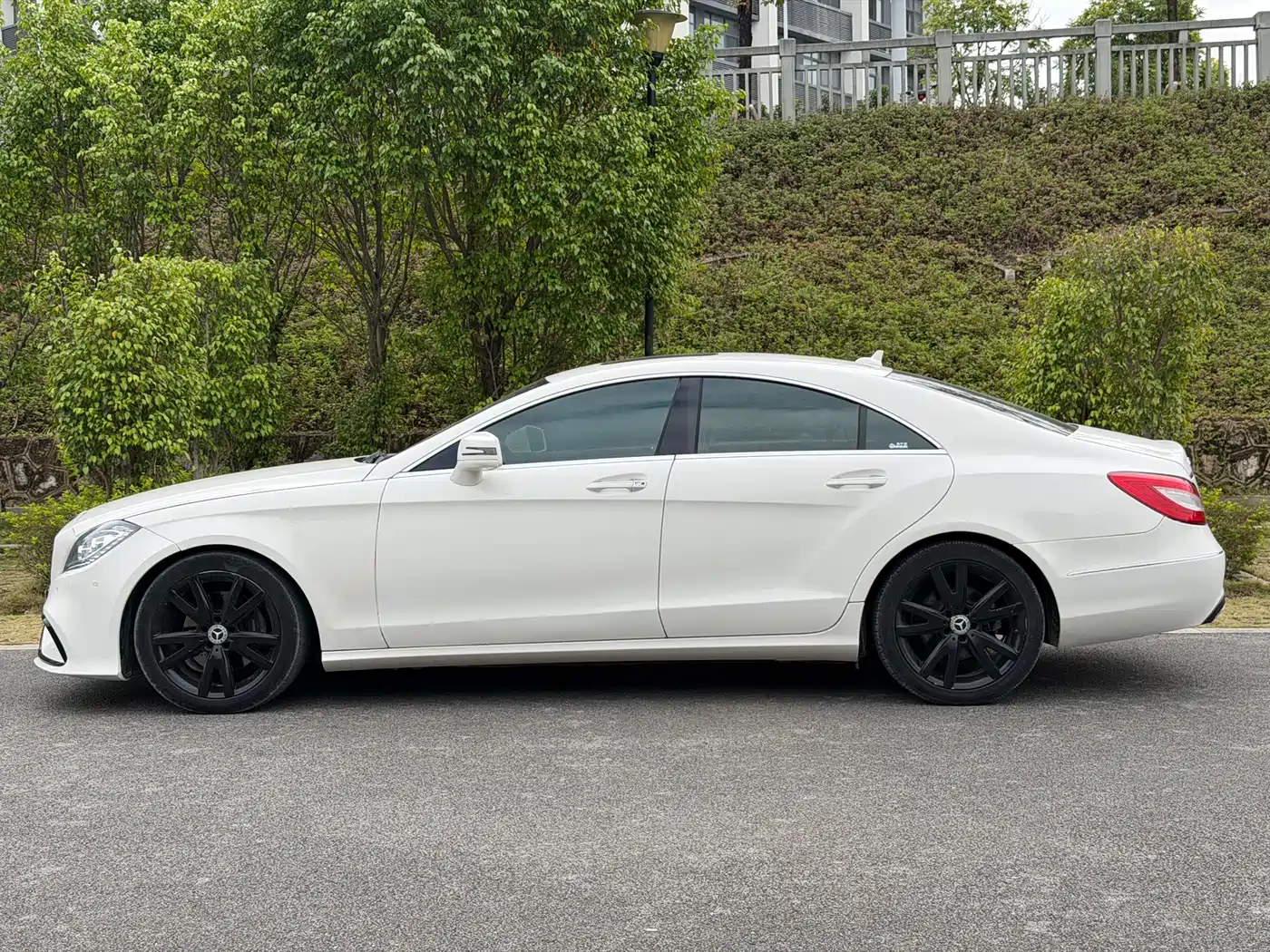 Mercedes-Benz CLS 2012 CLS 300 CGI фото 3