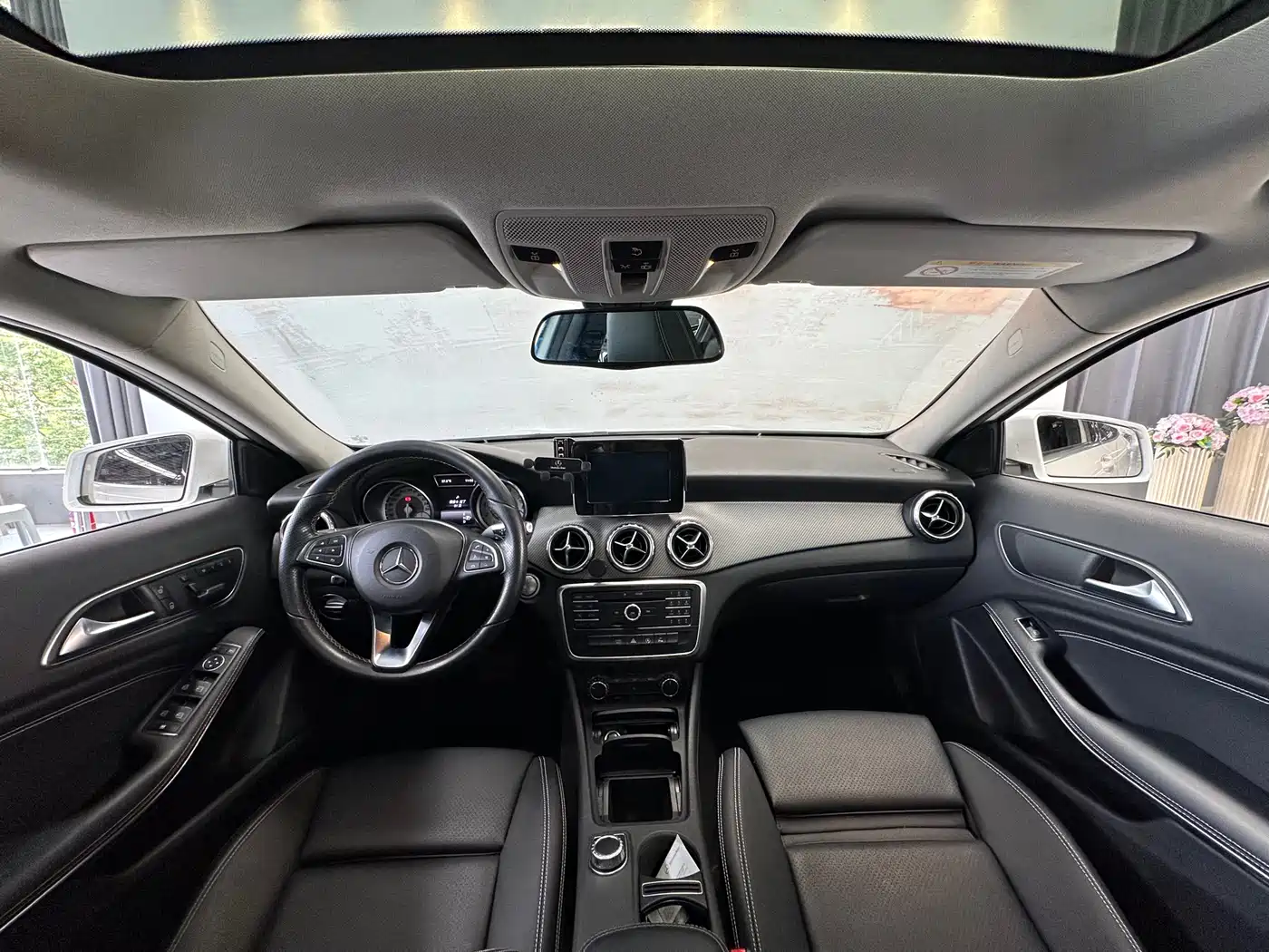 Mercedes-Benz GLA 2016 GLA 200 Dynamic фото 6