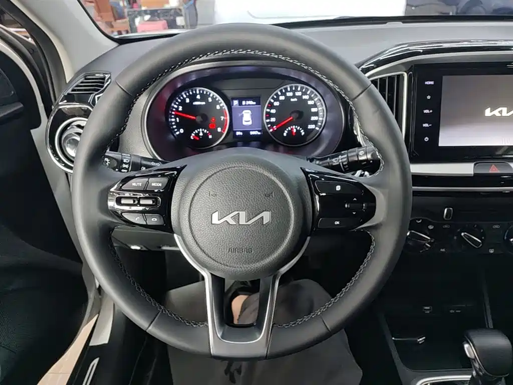Kia KX1 2021 1.4L CVT Fun Edition фото 11