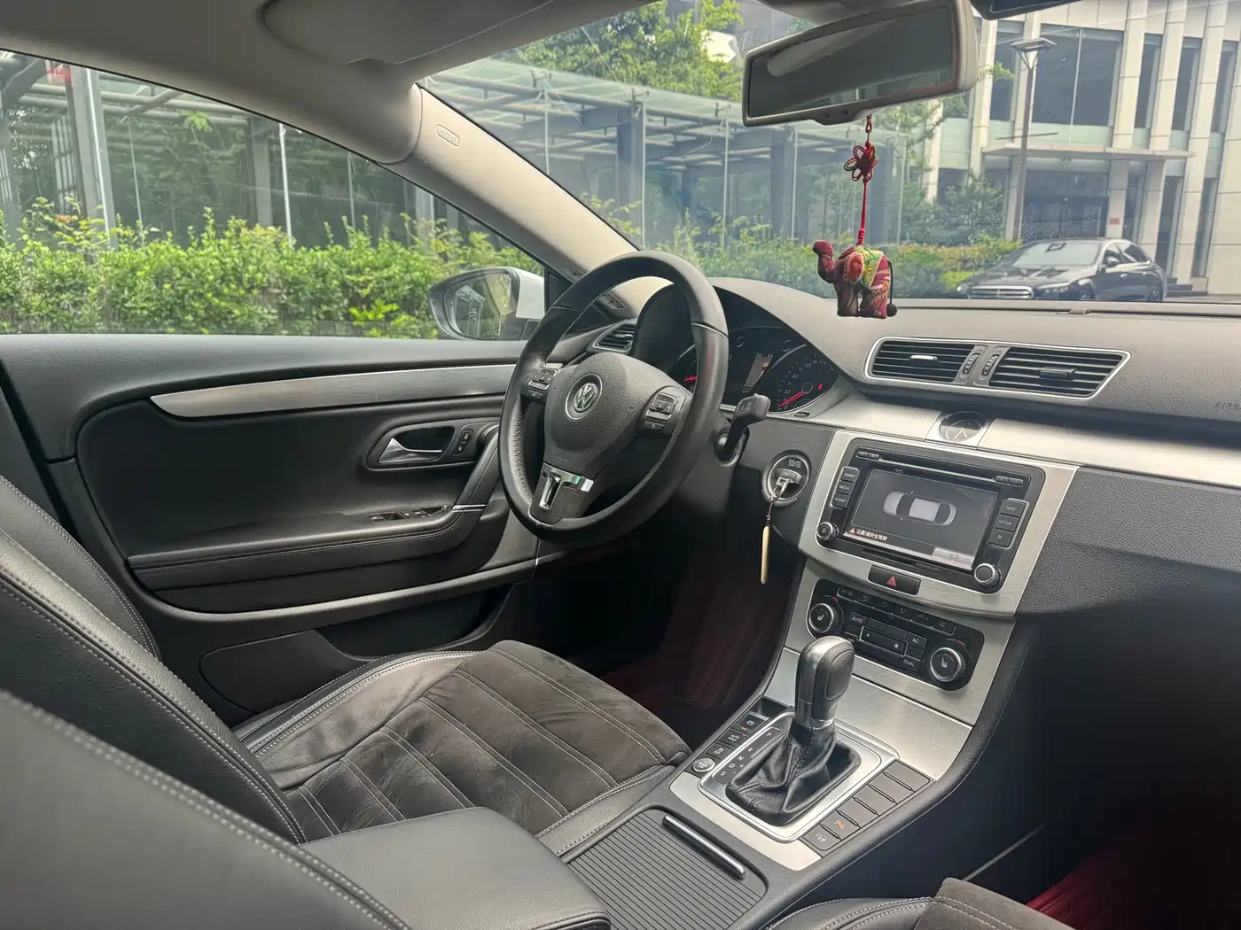 Volkswagen FAW-Volkswagen CC 2012 1.8TSI Luxury фото 19