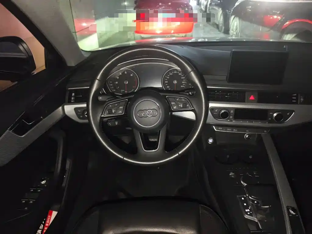 Audi A4L 2017 40 TFSI Fashion Edition фото 3