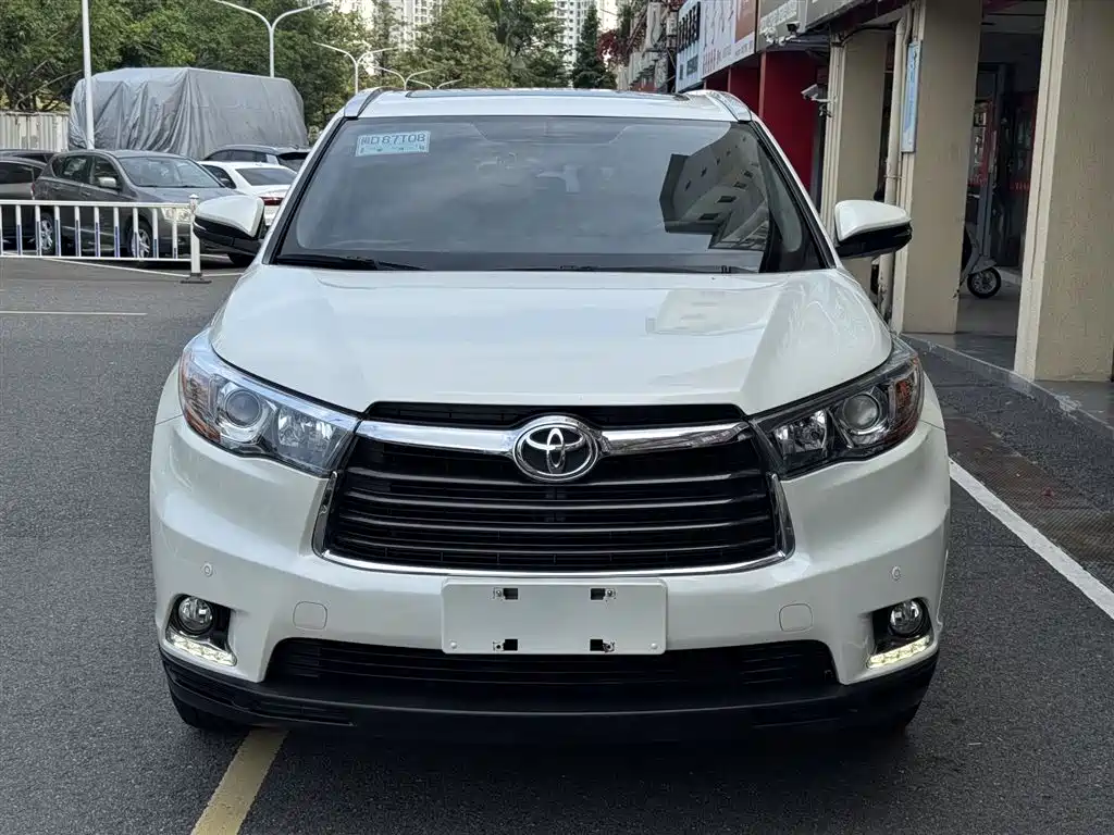 Toyota Highlander 2017 2.0T 2WD Premium 7-Seater фото 2