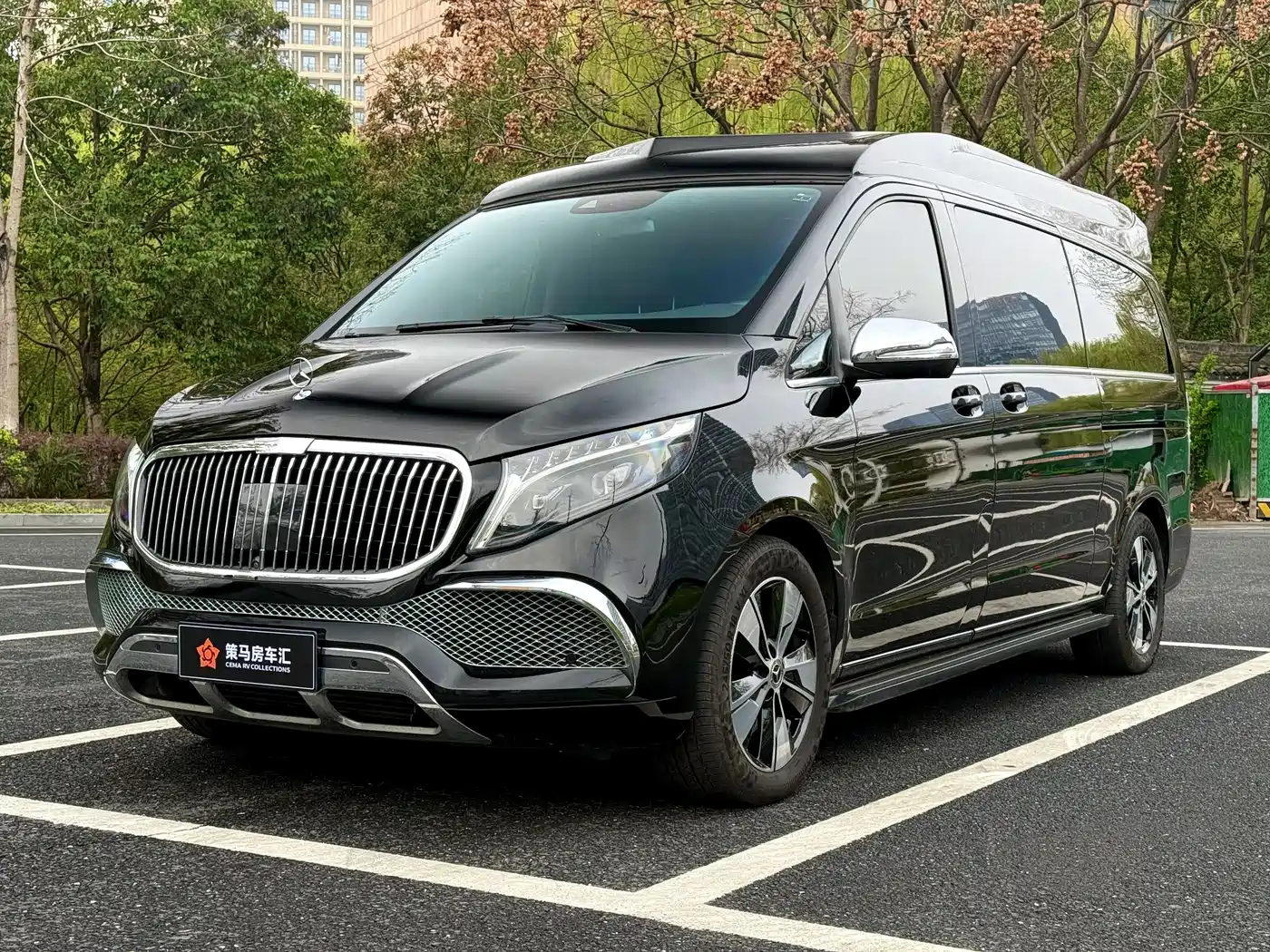 Mercedes-Benz V-Class 2022 V 260 L Long Wheelbase Prestige Edition
