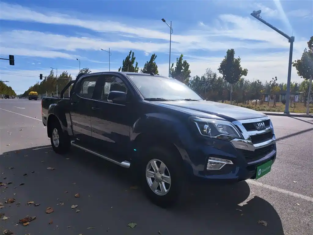Isuzu Ruimai 2023 2022 2.4T Classic Gasoline 2WD Comfort Long Wheelbase 4K22D4T