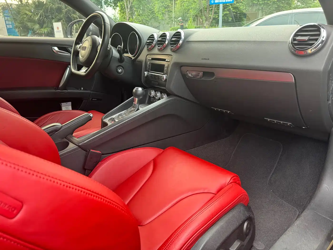 Audi TT 2011 2011 TT Coupe 2.0TFSI