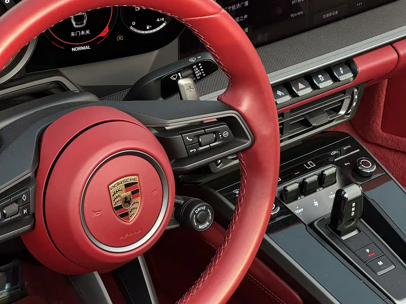 Porsche 911 2023 Targa 4 3.0T фото 25