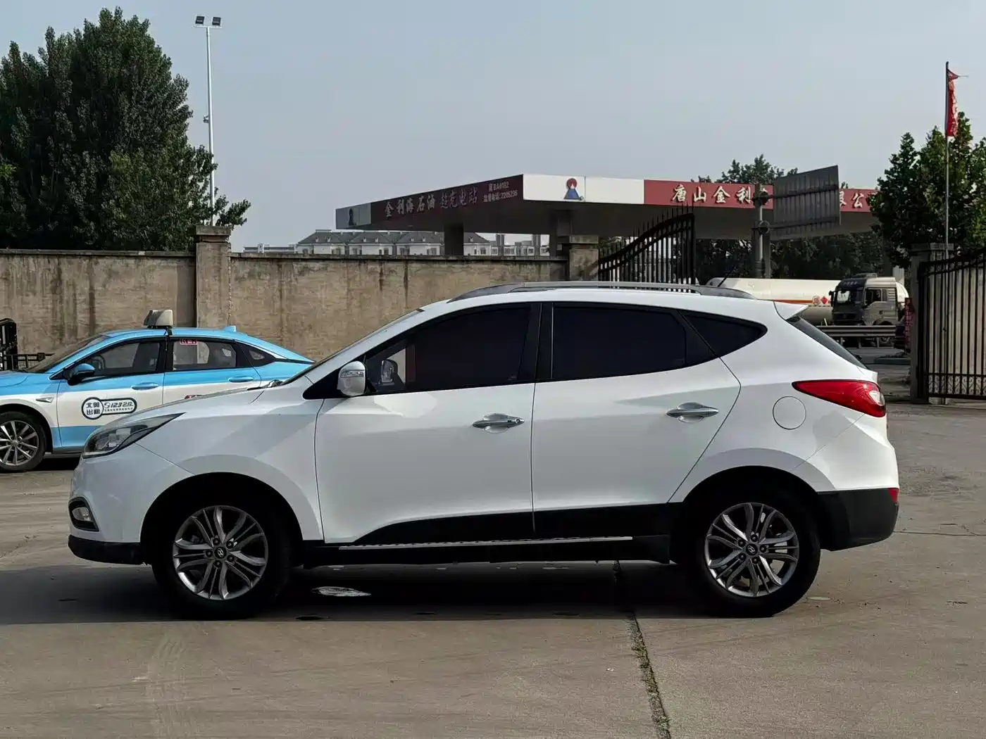 Hyundai Beijing Hyundai ix35 2013 2.0L Auto 2WD Smart GLS China IV фото 2