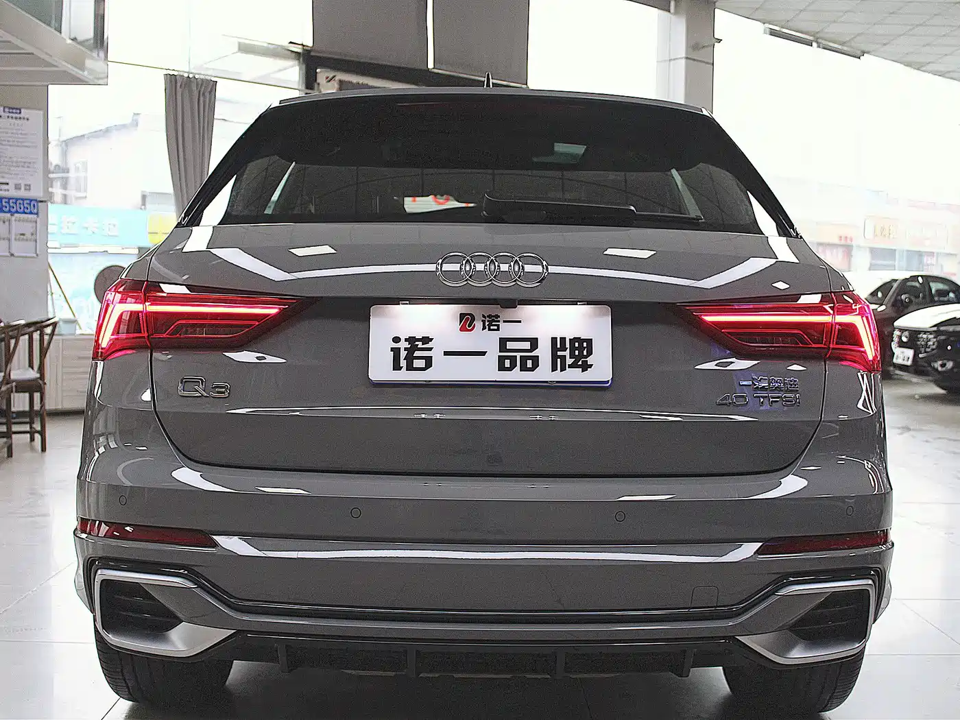 Audi Q3 2024 40 TFSI Fashion Sport фото 3