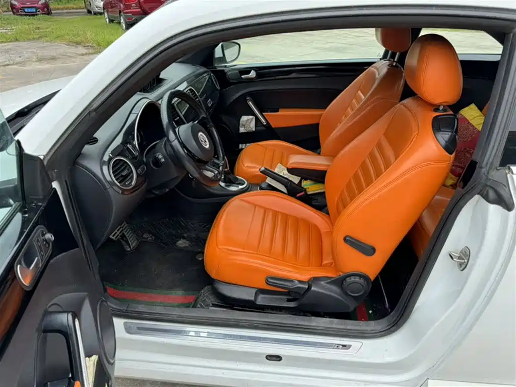 Volkswagen Beetle 2015 380TSI фото 19