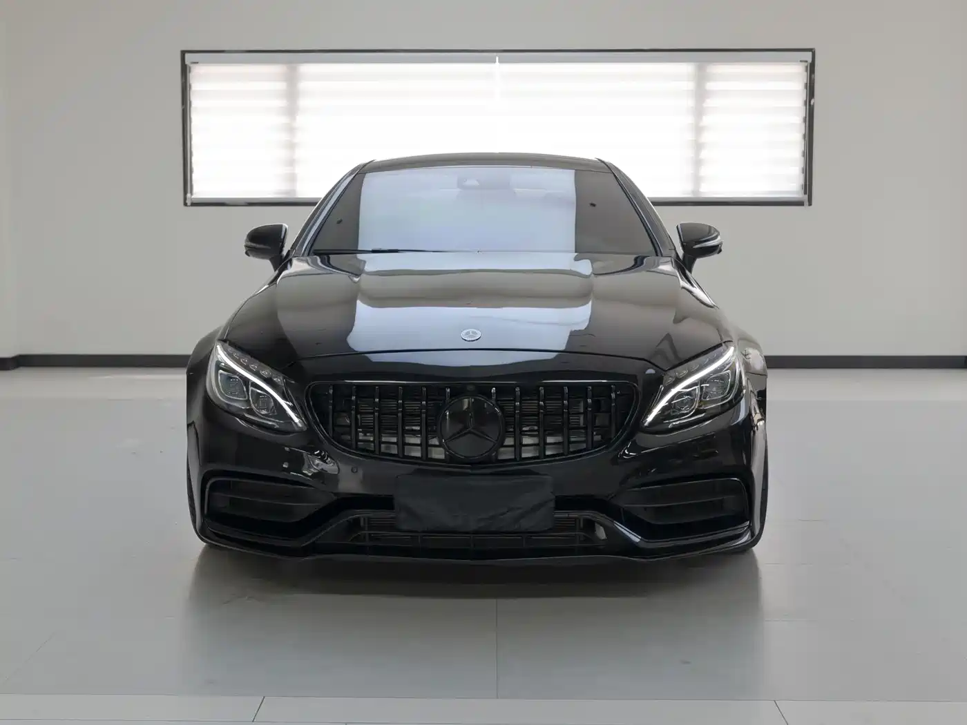 Mercedes-Benz C-Class AMG 2016 AMG C 63 Coupe фото 2