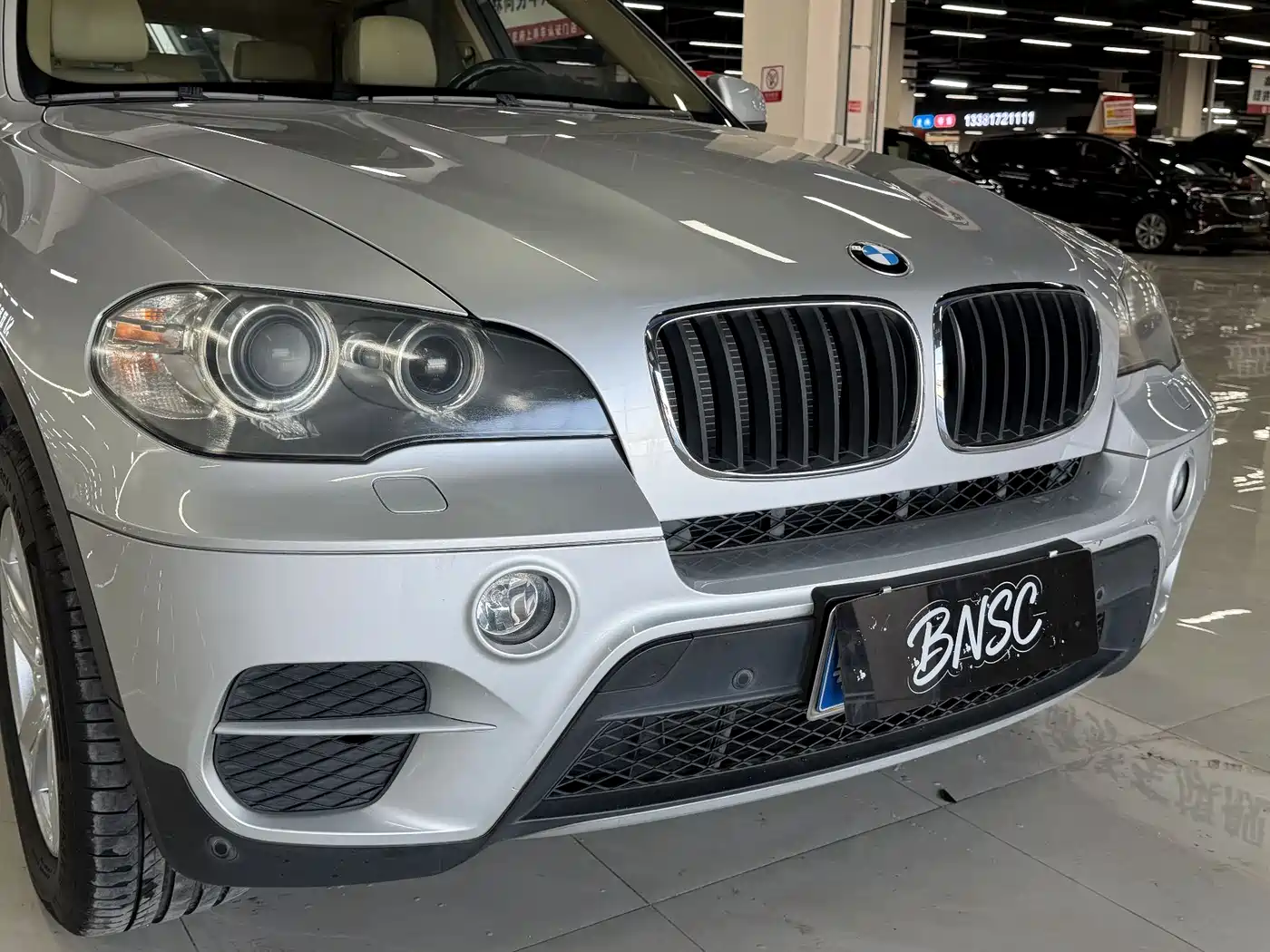 BMW X5 (Import) 2011 xDrive35i Leading Edition фото 8