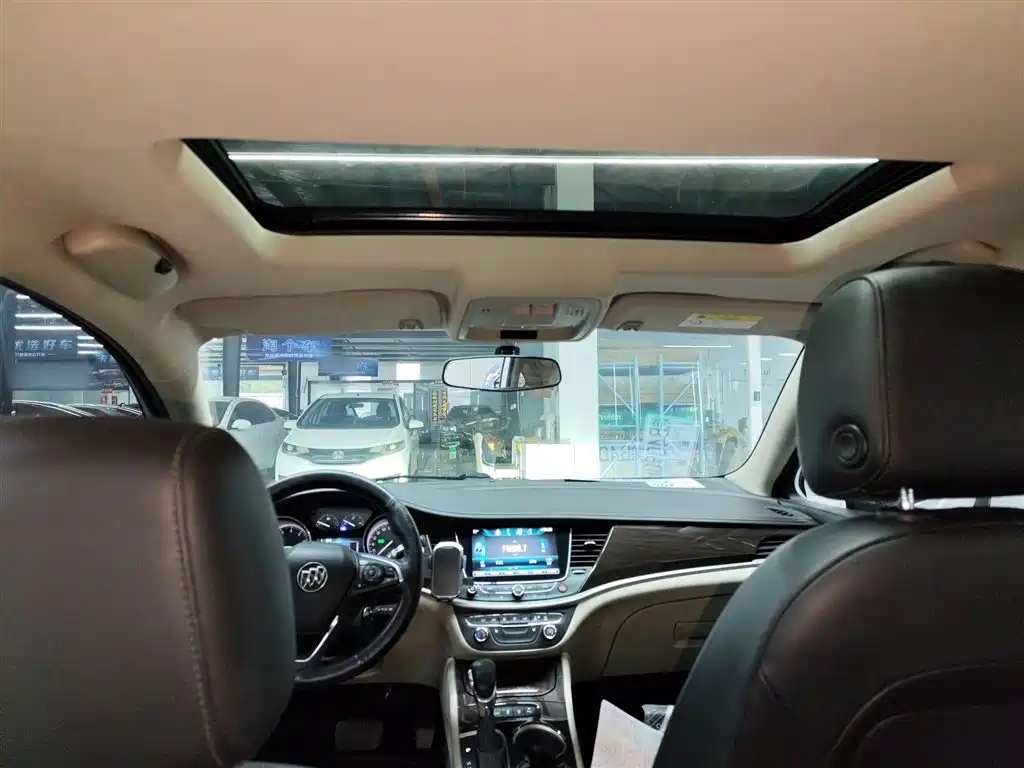 Buick Verano 2019 Sedan 15S Auto Leading фото 15