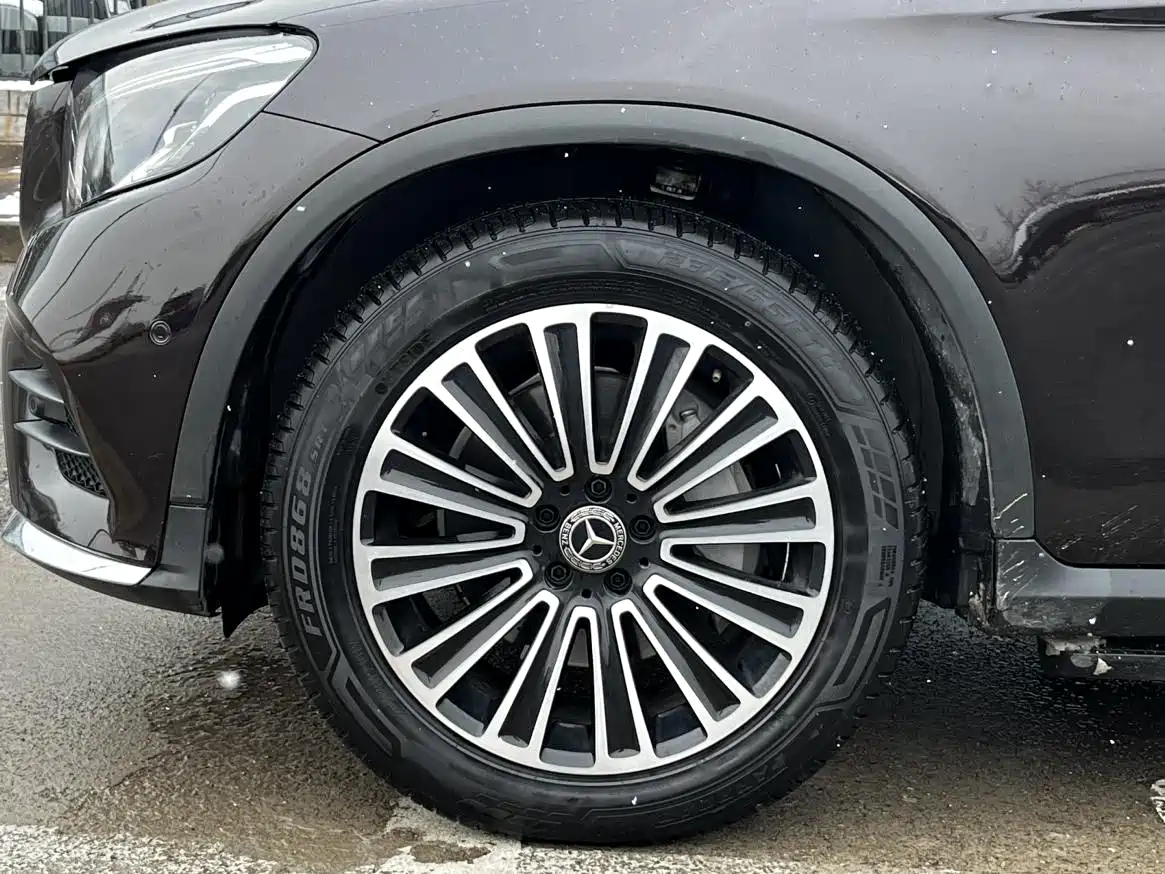 Mercedes-Benz GLC 2019 GLC 260 4MATIC Dynamic фото 7