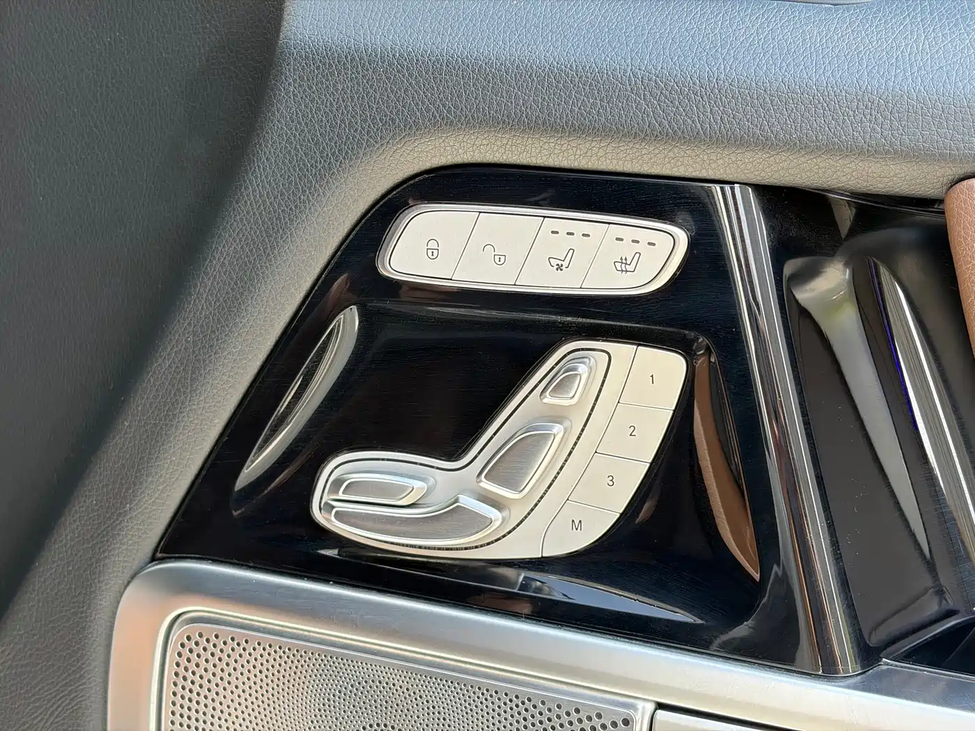 Mercedes-Benz G-Class 2020 G 350 фото 15