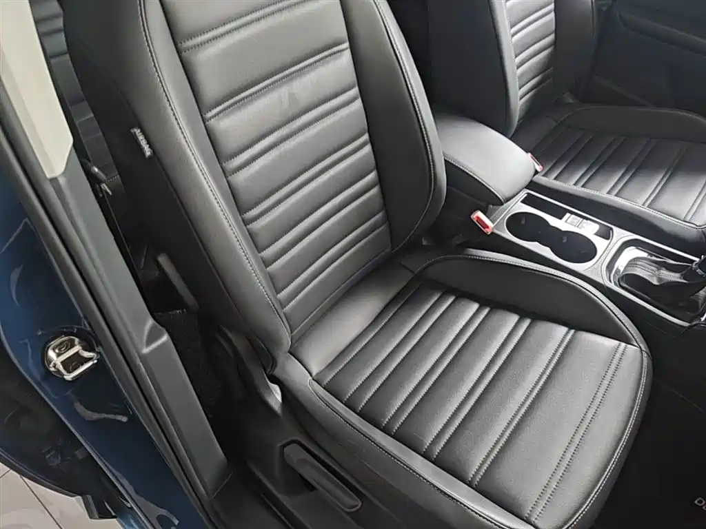 Volkswagen Touran 2018 Touran L 280TSI DSG Comfort 7-seater China V фото 25