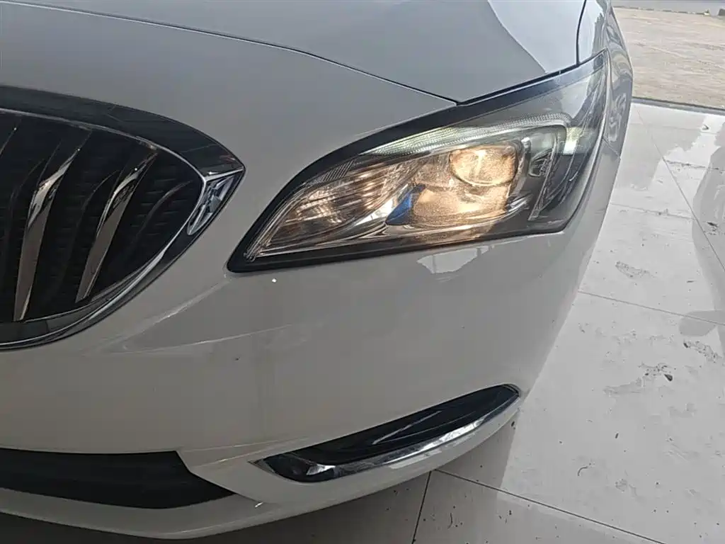 Buick Verano 2015 Sedan 15S Automatic Leading фото 24