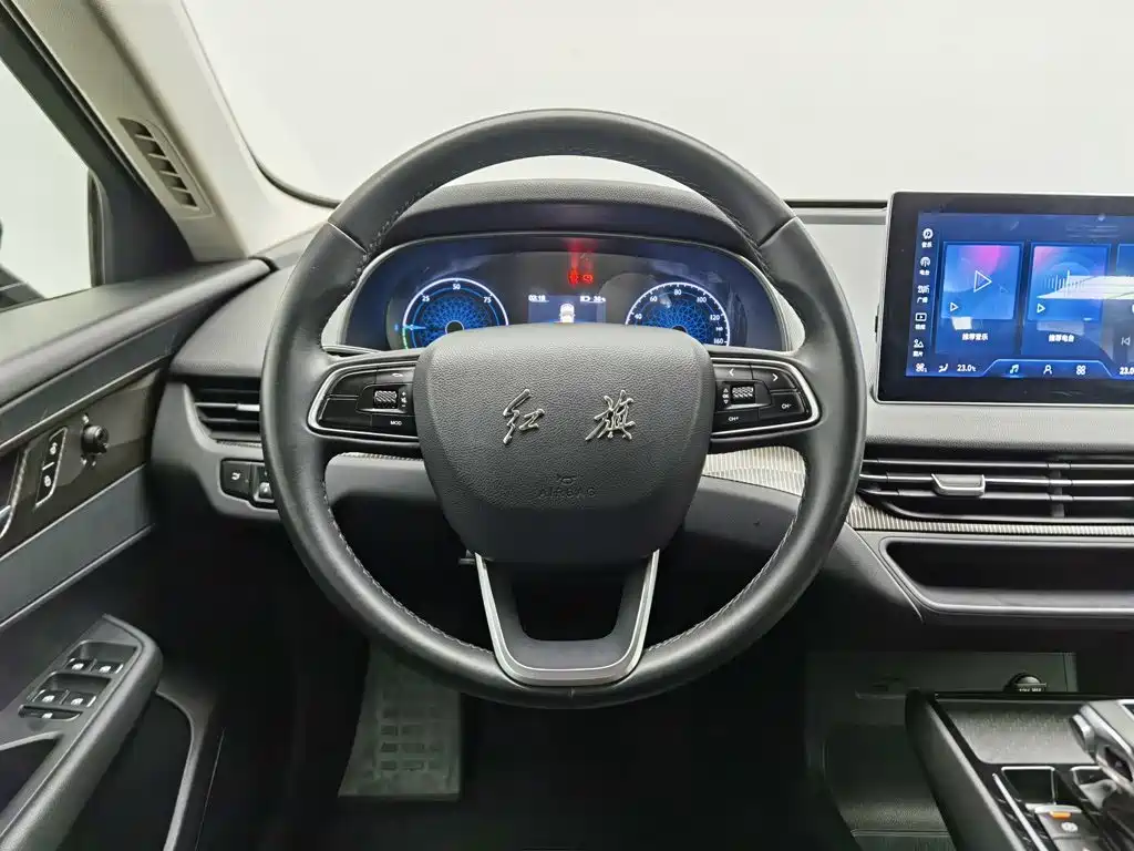 Hongqi E-QM5 2024 2023 Facelift Basic Travel Edition