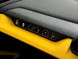 Фото 14 - Lamborghini Revuelto