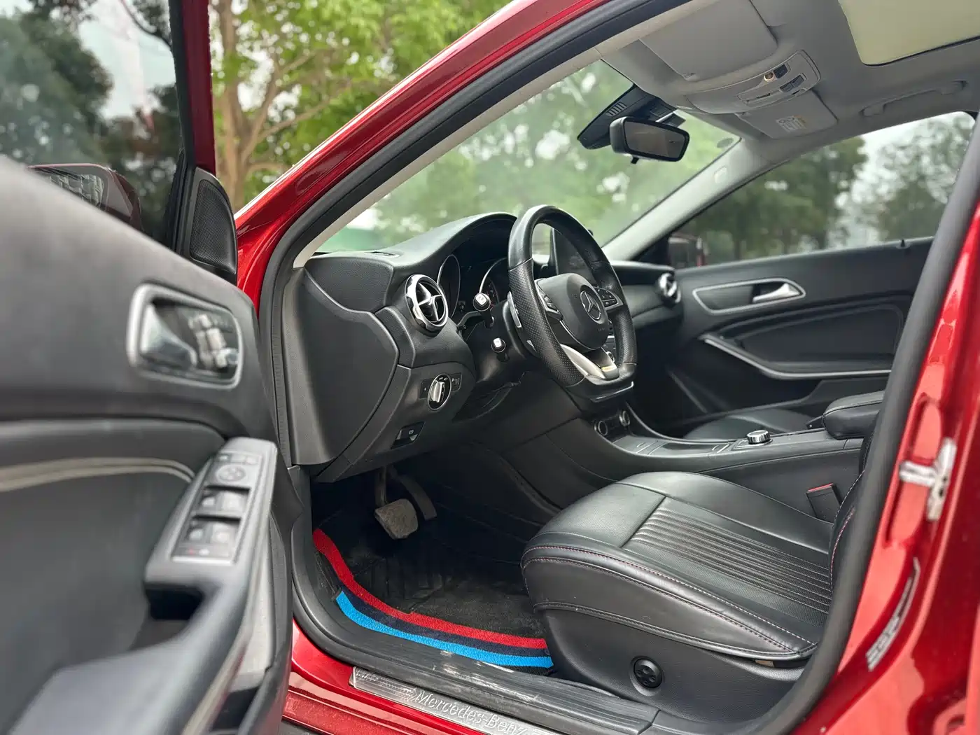 Mercedes-Benz GLA 2019 GLA 200 Dynamic фото 6