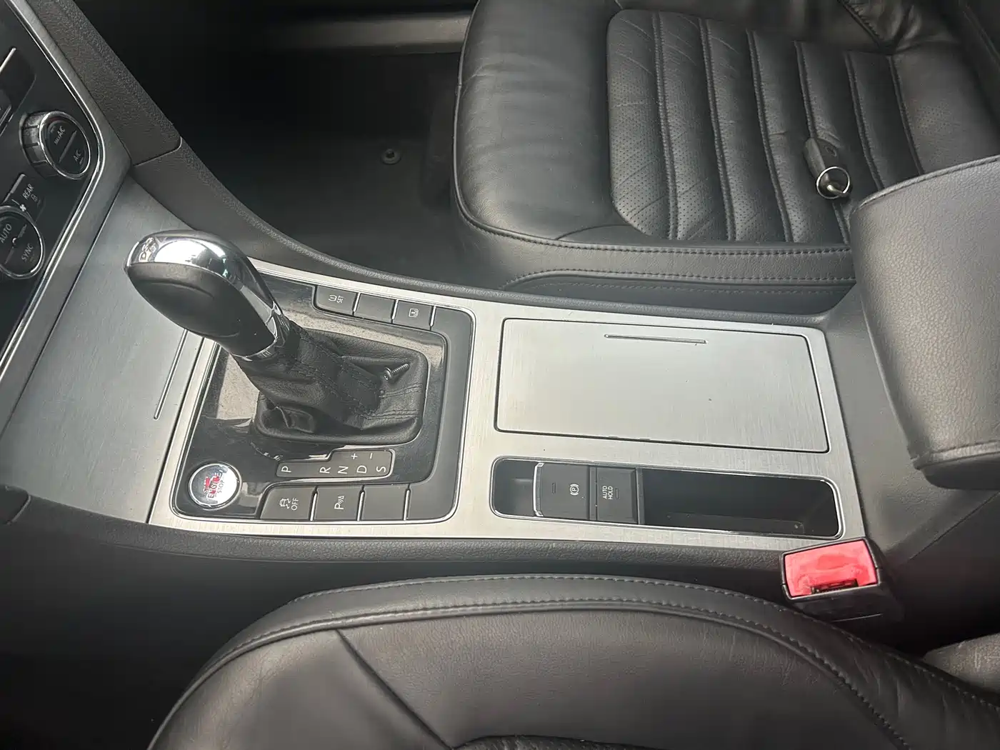Volkswagen Passat 2013 2.0TSI DSG Yuzun фото 7