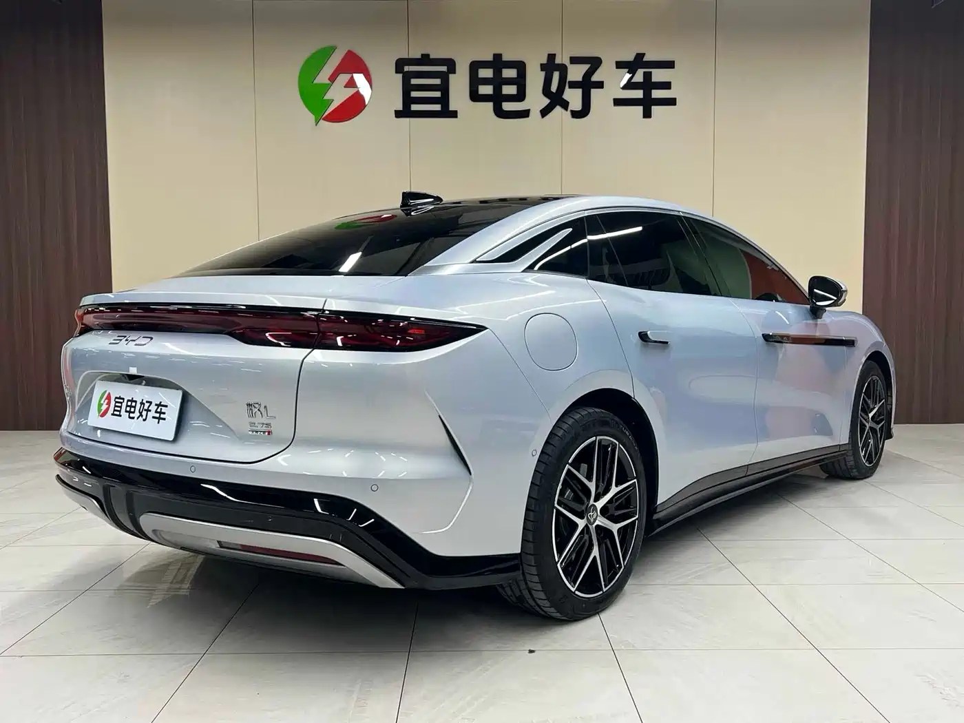BYD Han L 2025 EV AWD LiDAR Flagship фото 5