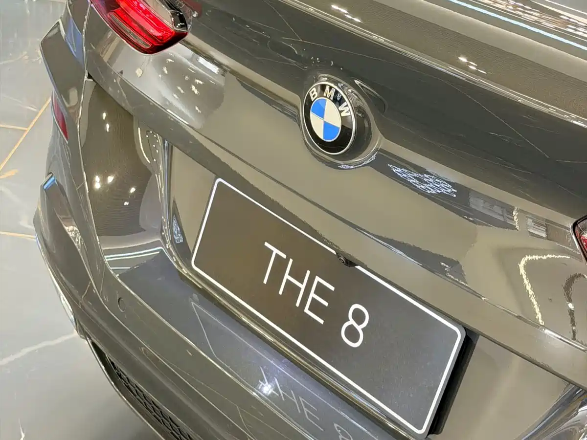 BMW 8 Series 2022 840i Coupe M Sport Package фото 8
