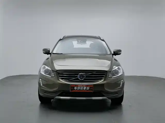 Volvo XC60 2016 T5 AWD Wisdom Edition — фото 3