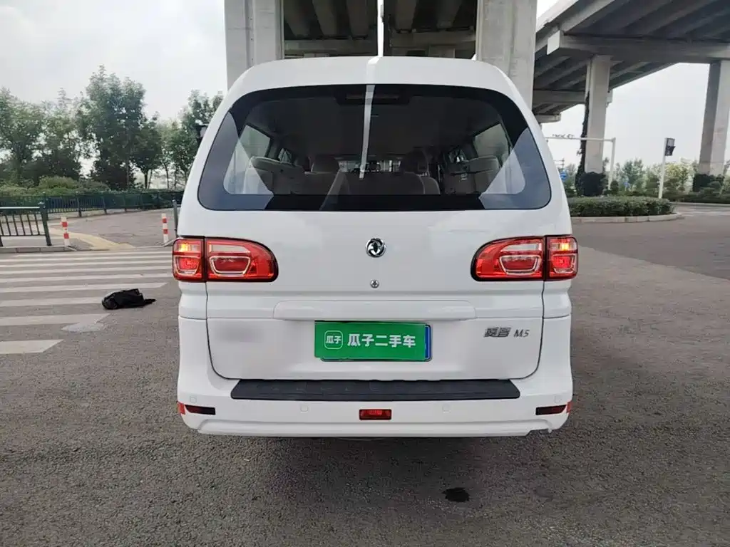  Dongfeng Fengxing Lingzhi 2019 M5L 1.6L 7-seat Base Model China VI 6