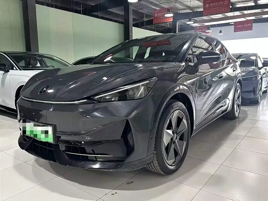 Volkswagen ID. UNYX 06 2024