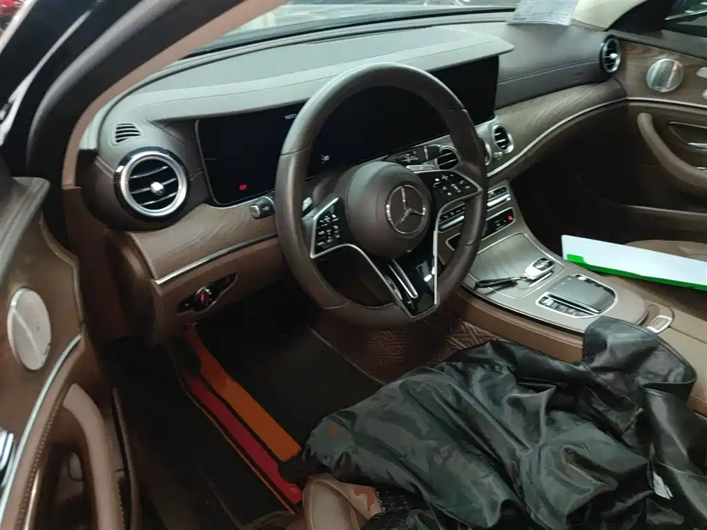 Mercedes-Benz E-Class 2022 Facelift III E 300 L Luxury фото 16