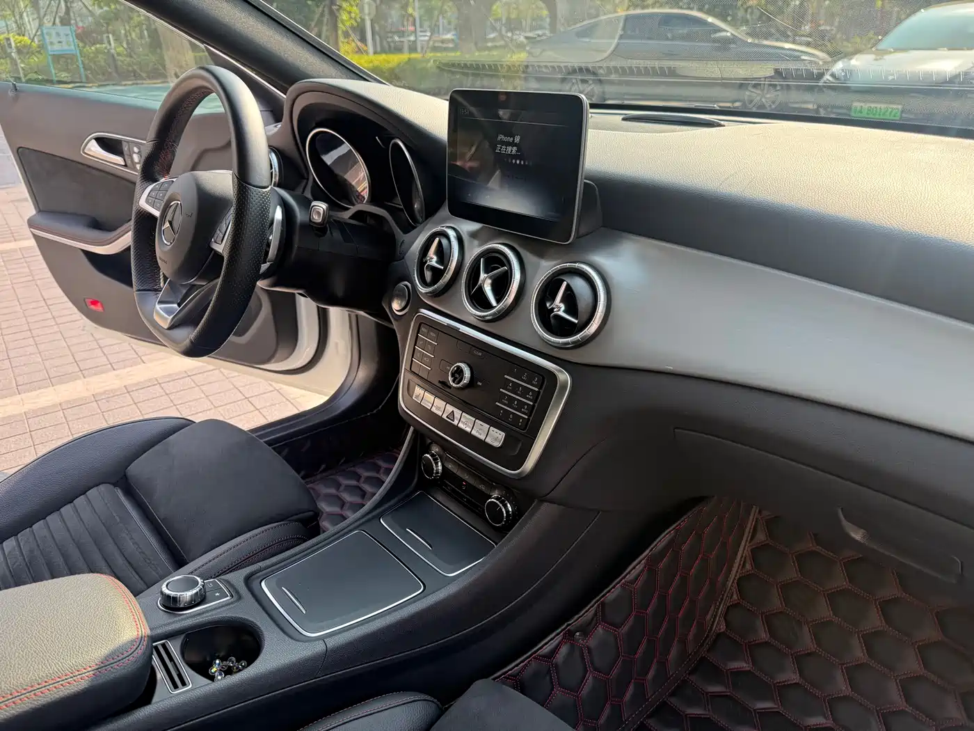 Mercedes-Benz CLA (Import) 2017 CLA 220 4MATIC фото 17