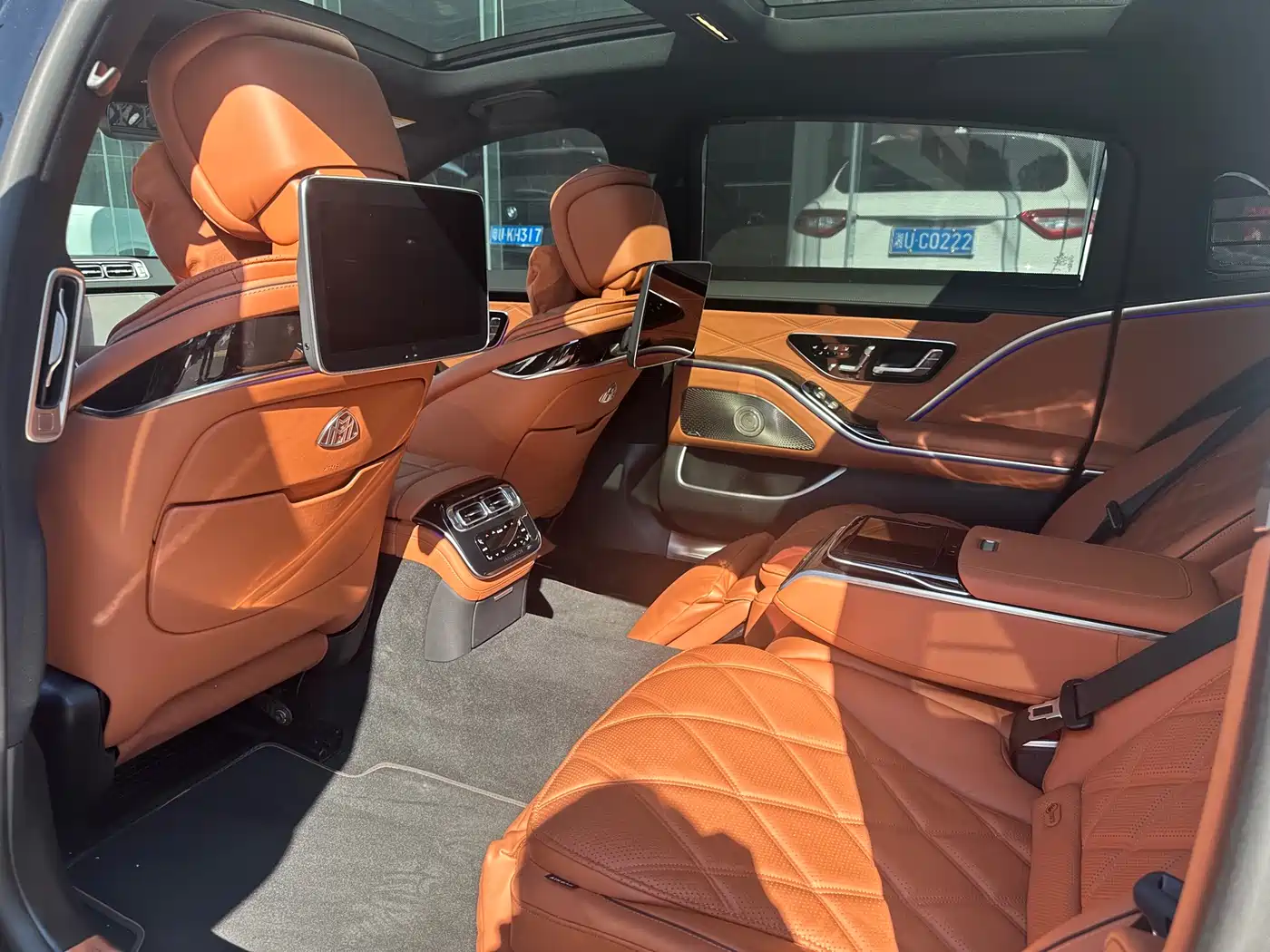 Mercedes-Benz Maybach S-Class 2025 Model S 480 4MATIC фото 6