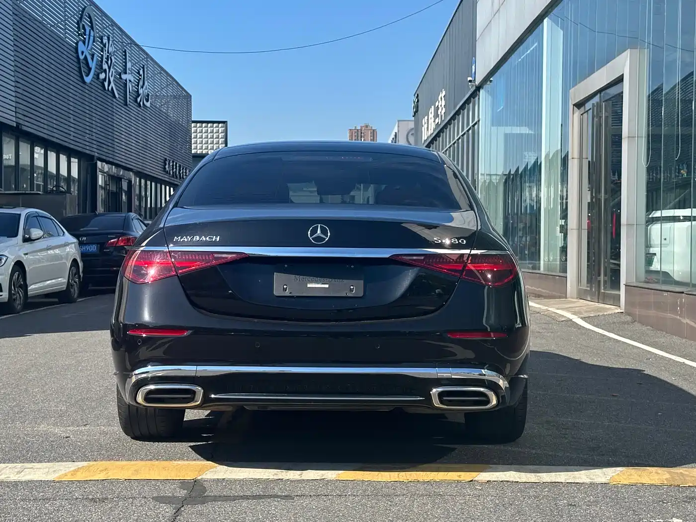 Mercedes-Benz Maybach S-Class 2025 Model S 480 4MATIC фото 10