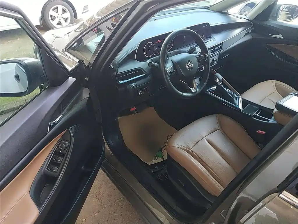 Buick GL6 2021 323T Mild Hybrid Connected Luxury фото 16