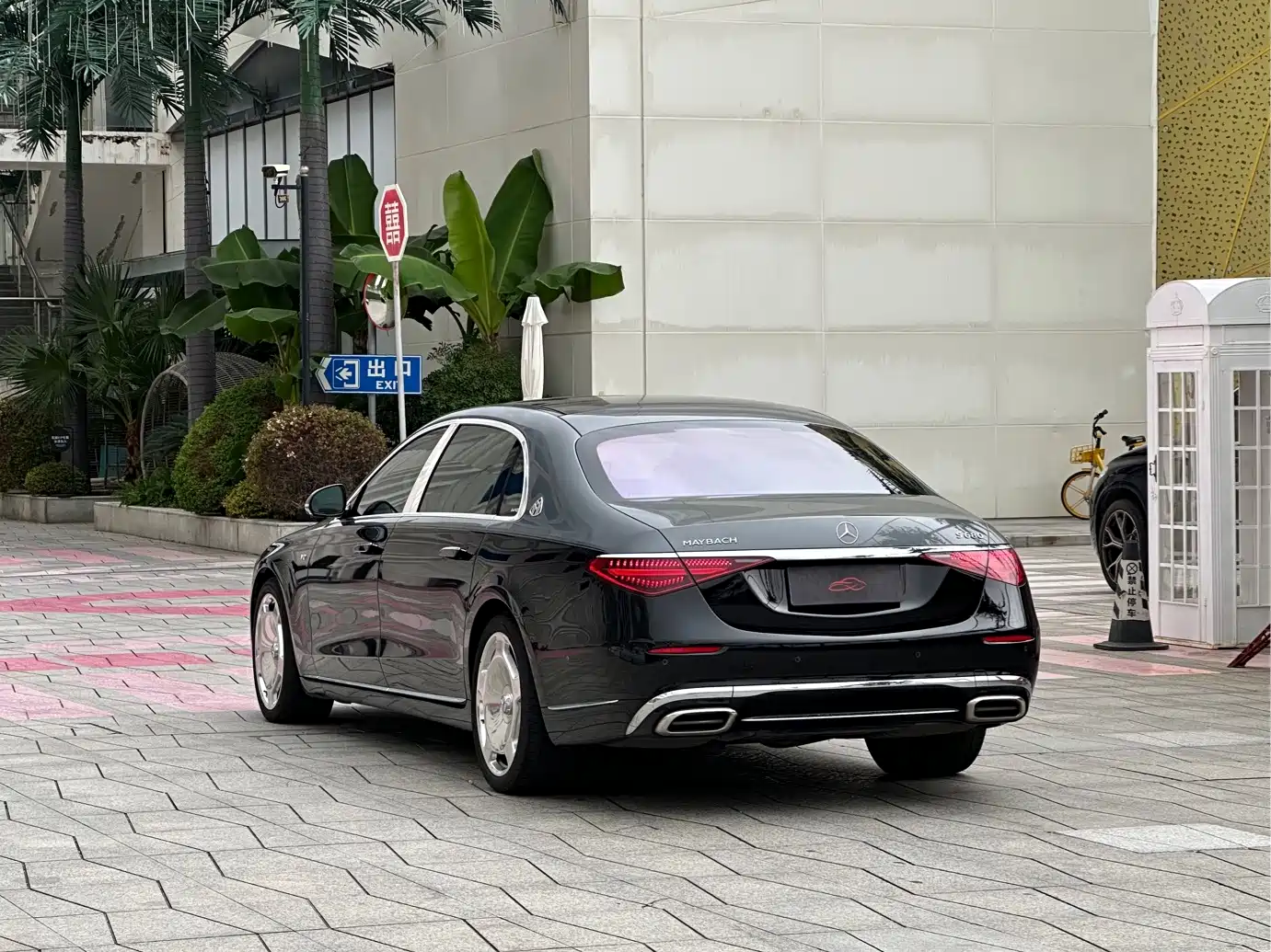 Фото 6 - Mercedes-Benz Maybach S-Class