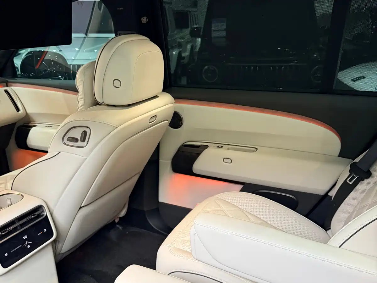 Li Auto Li Xiang L9 2026 2026 Base Model