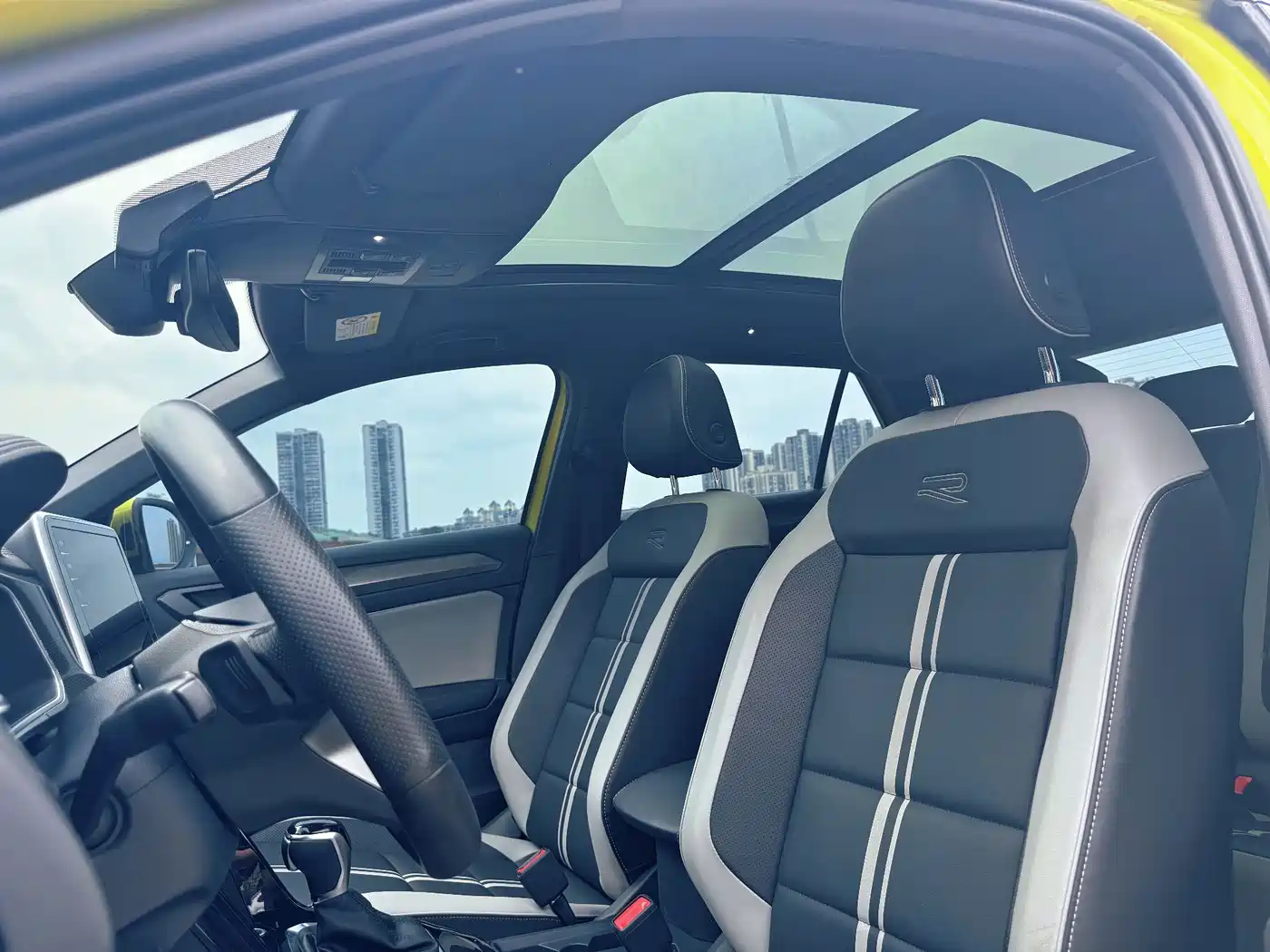 Volkswagen T-ROC 2023 300TSI DSG 2WD Starlight Edition фото 10