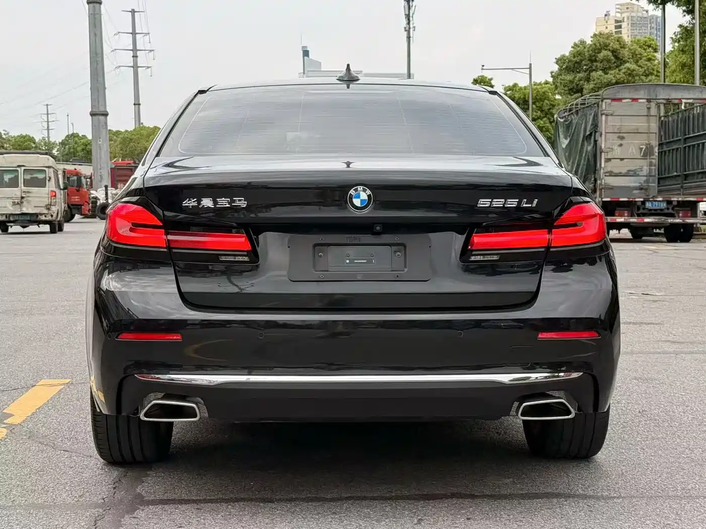 BMW 5 Series 2022 525Li Luxury Package фото 8