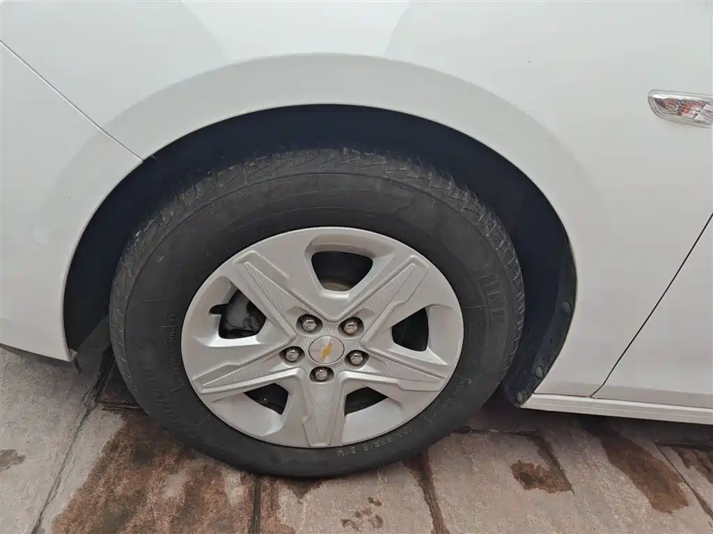 Chevrolet Cavalier 2019 320 Auto Sunroof Enjoyment Edition фото 23