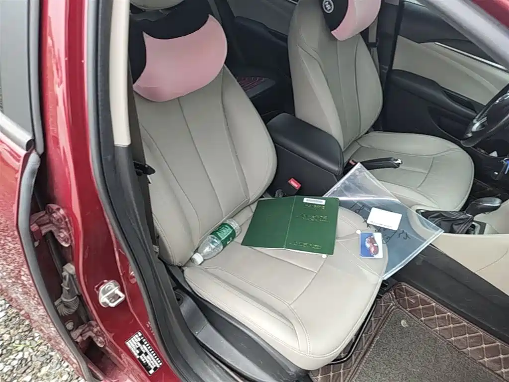 Buick Excelle 2018 15T Dual Clutch Elite (China V) фото 25