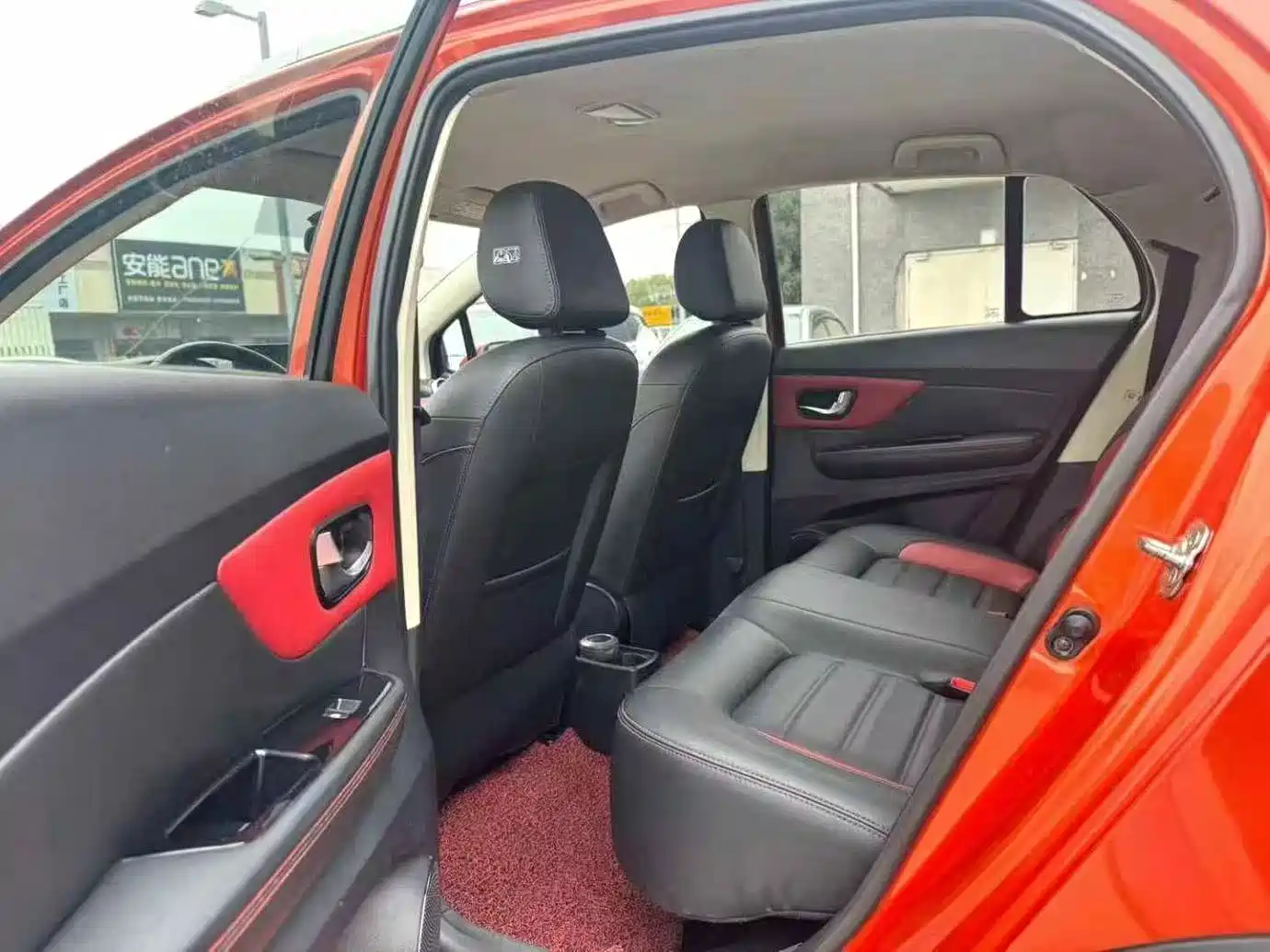 Photo 6 - Haval H1