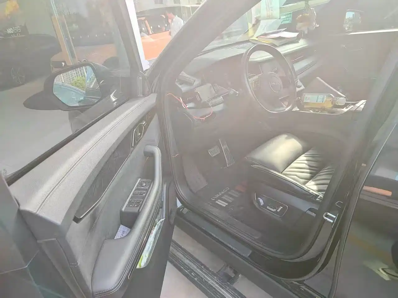Lynk & Co 09 EM-P 2021 2.0T PHEV Halo 6-seater фото 3